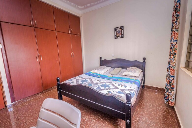 Giraffe Park Hotel