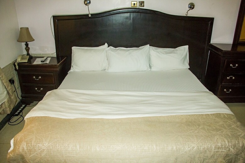 Hotel Tivoli Residence & Bar