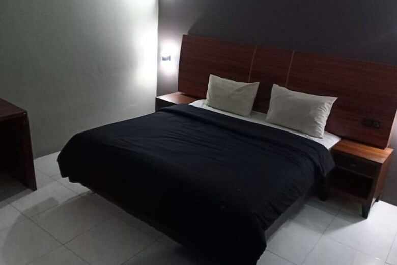 D'boegis Hotel