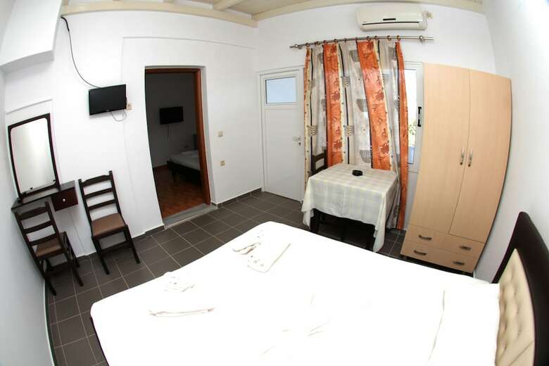 Hotel Eleana