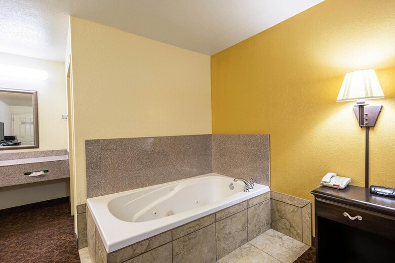 Hotel Econo Lodge Inn & Suites Searcy