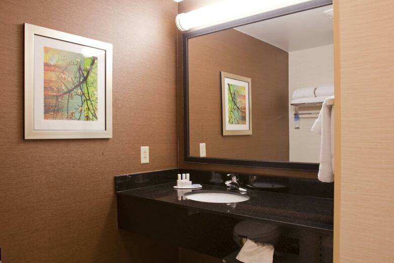 Hotel Fairfield Inn & Suites By Marriott Bedford