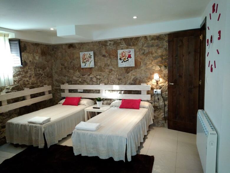 House In Oia - 104957 By Mo Rentals