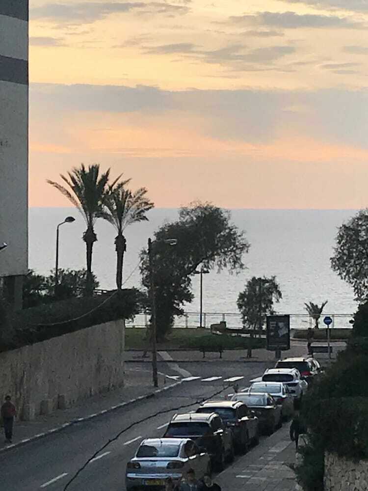 Apartamento The Seasons Beach Design Studio Sea View
