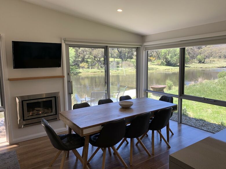Stillwater Chalet B- Lake Crackenback