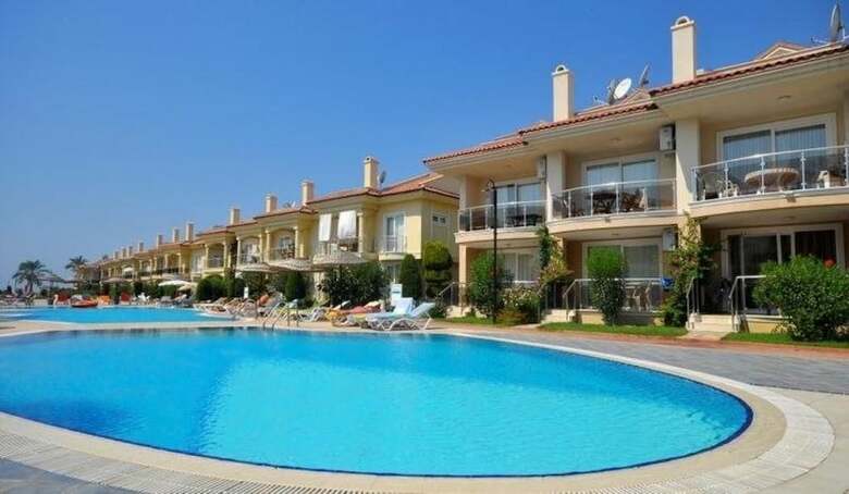 Sunset Beach Club Villas