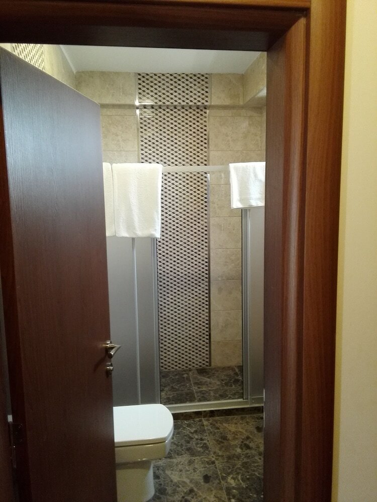 Ah Hotel And Conference