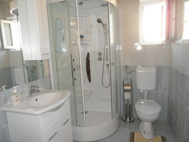 Hotel Adria Apartments