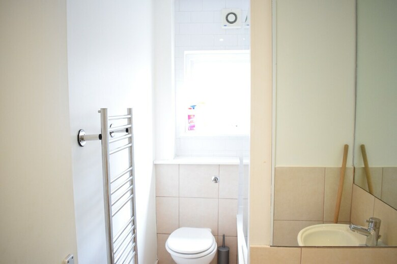 Apartamentos Sunny & Spacious 2 Bed Flat In North West London