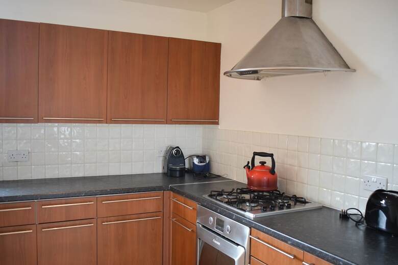 Apartamentos Sunny & Spacious 2 Bed Flat In North West London