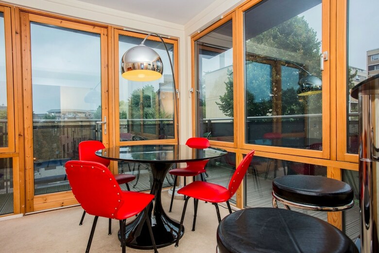 2 Bedroom Apartment Near Kings Cross