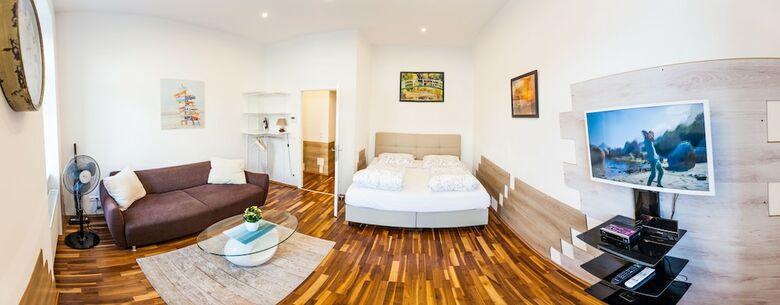 Vienna Market Apartment - Free Garage