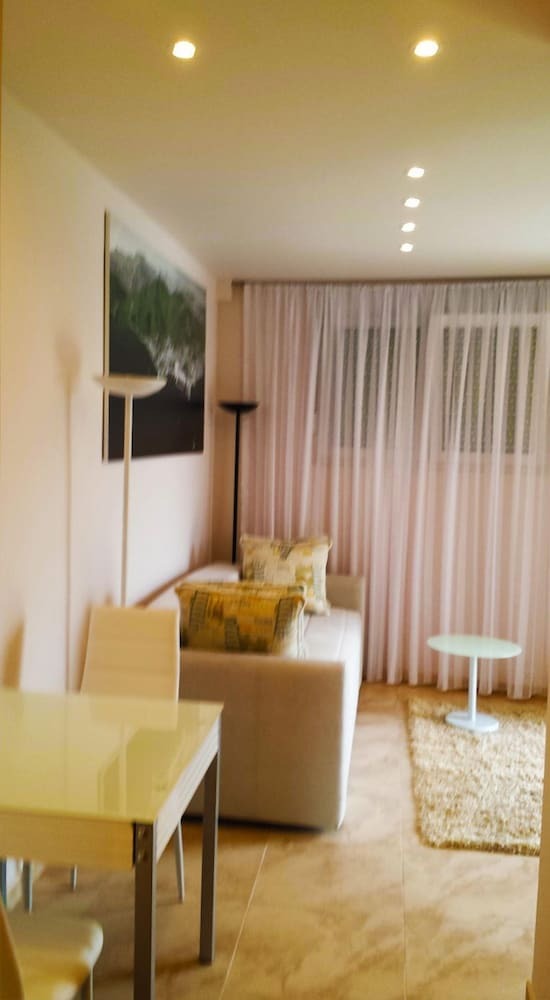 Apartments Monet