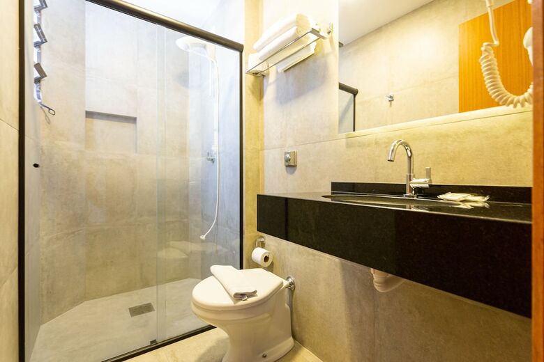 Hotel Lunes