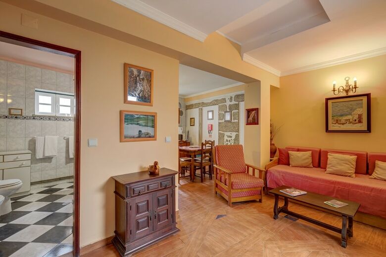 Hotel Casa Das Tilias - Historic House
