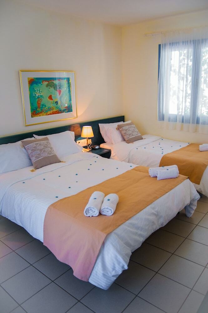 Hotel Sunshine Village- All Inclusive