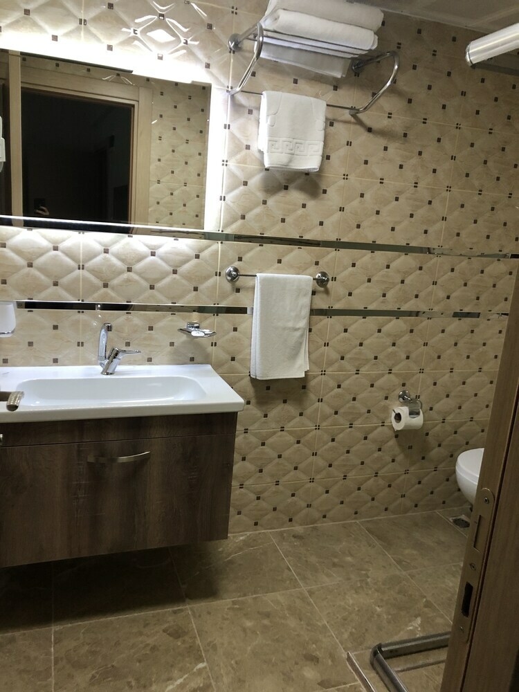 Bed & Breakfast Line Suite Hotel