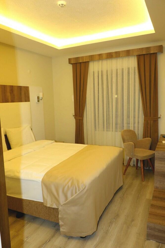 Bed & Breakfast Line Suite Hotel