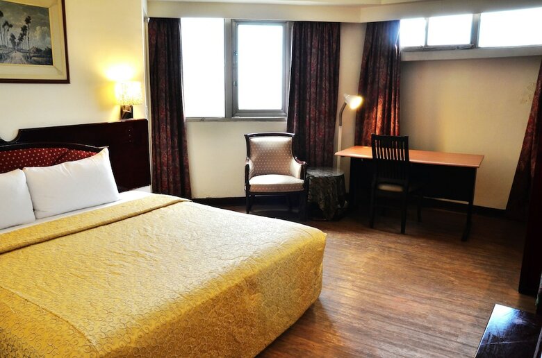 Family Hotel- Linsen