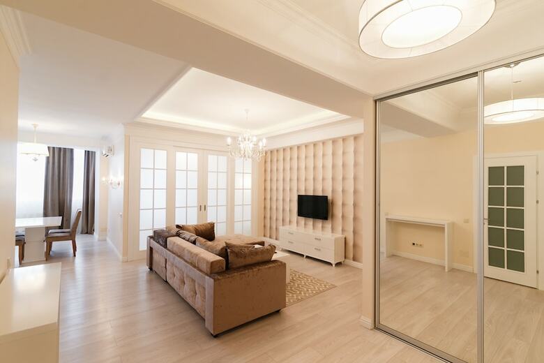 Homestay Apartments