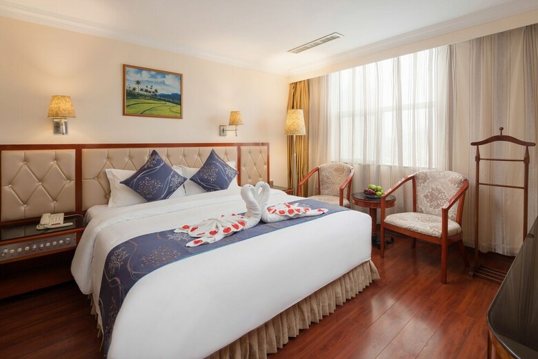 Xinyuan Hot Spring Hotel