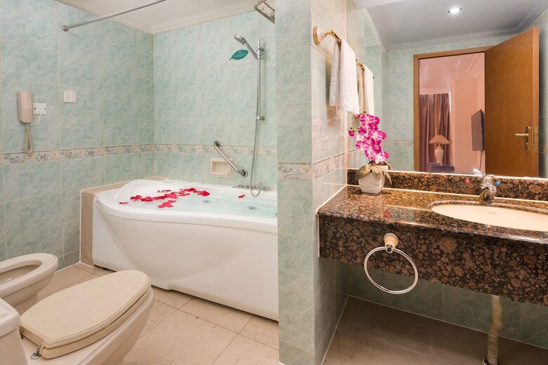 Xinyuan Hot Spring Hotel