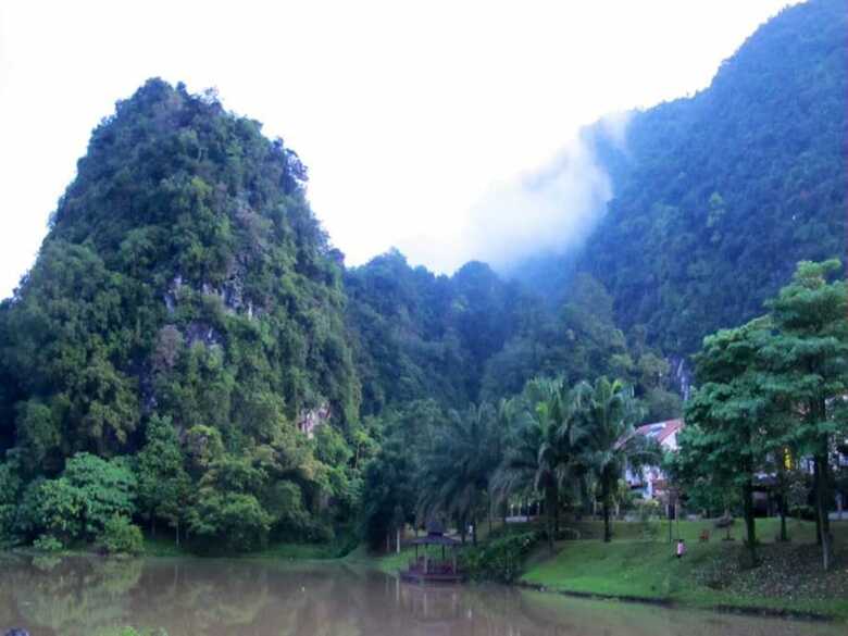 Hotel Lostworld @ Twin Luck Homestay