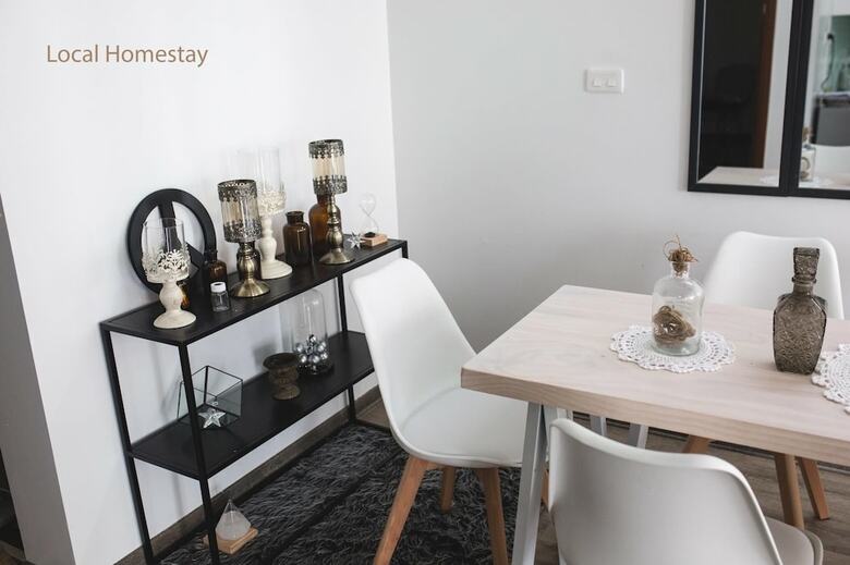 Hotel Local Homestay