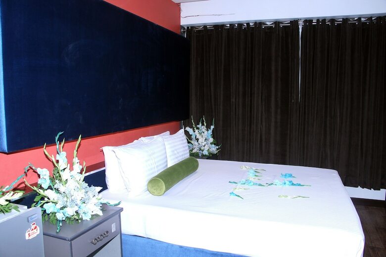 Hotel Platinum