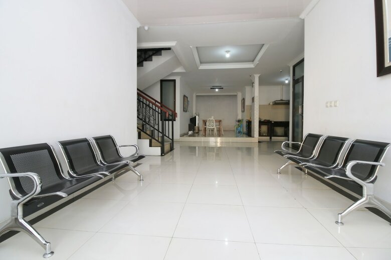 Hotel Airy Eco Bsd Boulevard Residence Ah Satu 36 Tangerang
