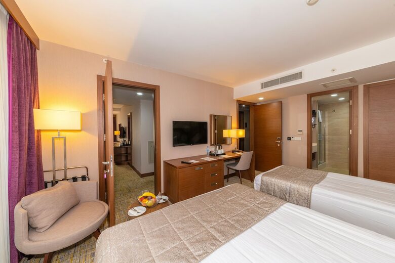 Elotte Palace Hotel