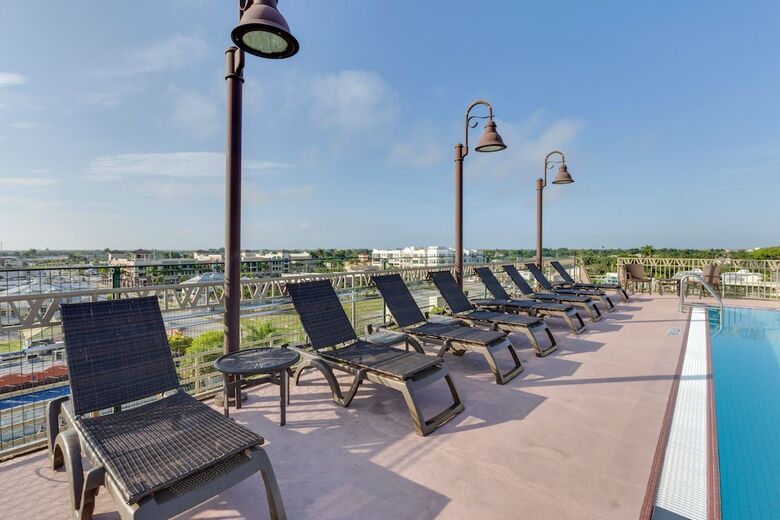 Wyvern Hotel, Ascend Hotel Collection