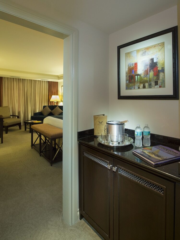 Wyvern Hotel, Ascend Hotel Collection