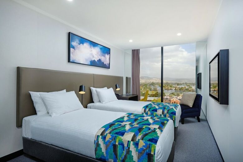 Mantra Albury Hotel