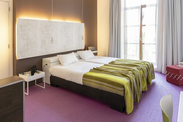 Eburon Hotel - Different Hotels