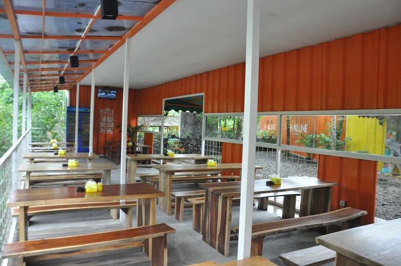 Hotel Hau Eco Lodges Citumang