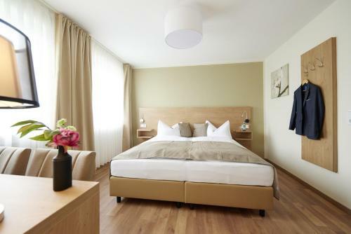 Hotel R�merhof Mit Restaurant Novelli