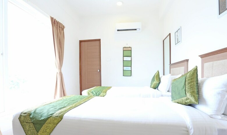 Hotel Rishi Gardens