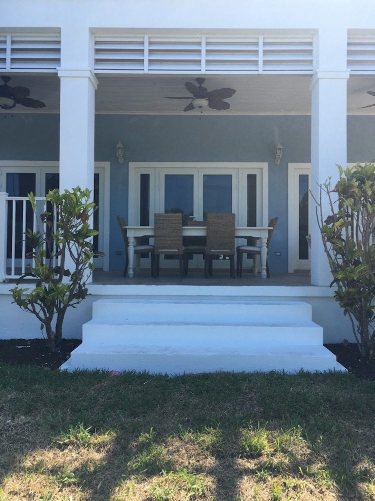 Blue Orchid Villa