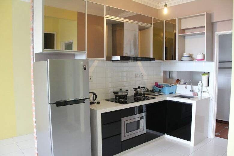 3bdr&2bth Condo Middle Of Penang