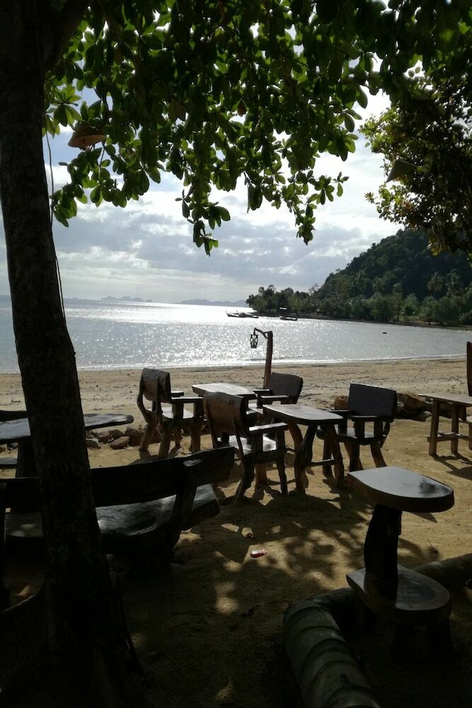 Hotel Bonhomie Beach Cottages