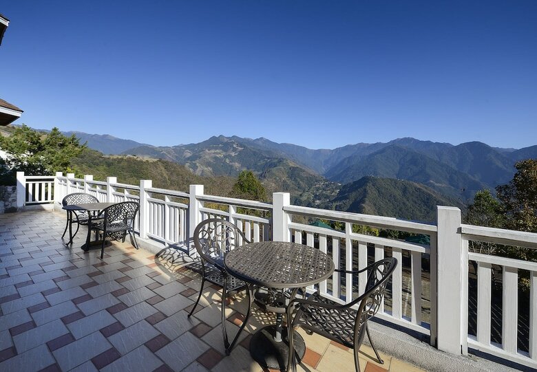 Bed & Breakfast Aurora Villa