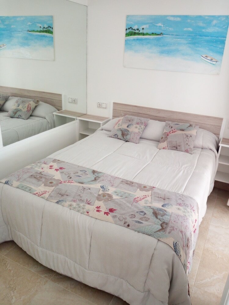 Apartamentos Carihuela Sun Beach