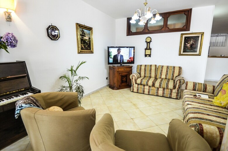 Villa Loto