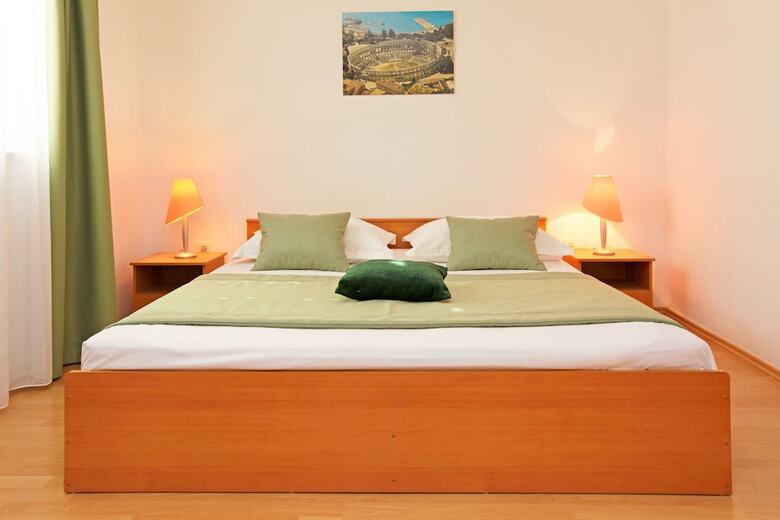 Ratac Apartments