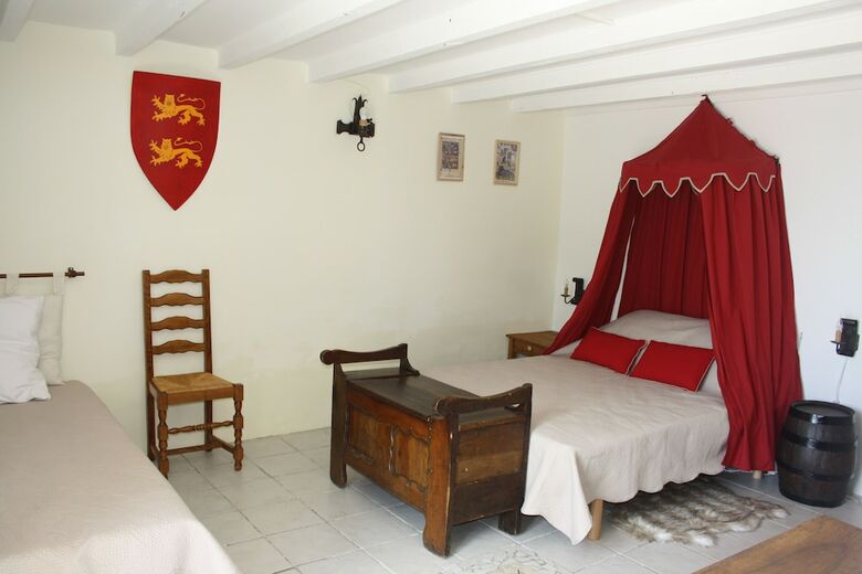 Bed & Breakfast L'auberge M�di�vale - Maison D'h�tes