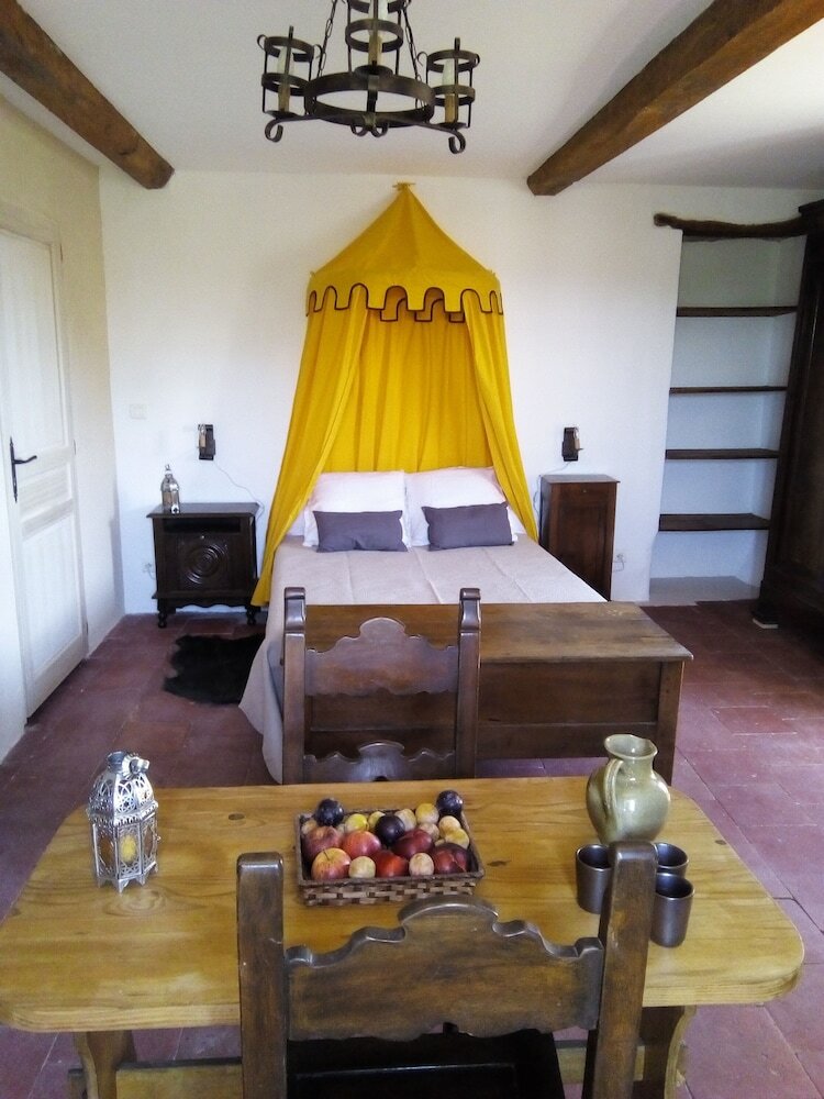 Bed & Breakfast L'auberge M�di�vale - Maison D'h�tes