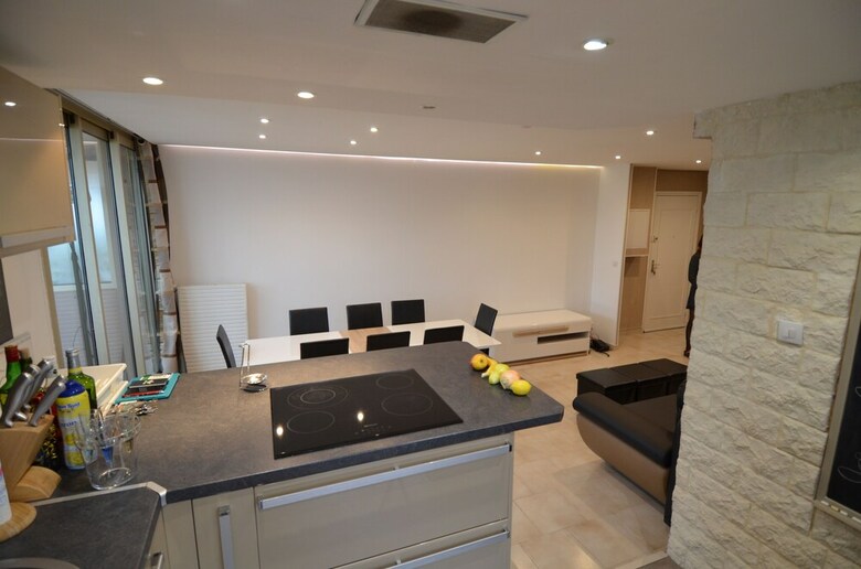 Modern Apartment 8 Persons With Open View On Terrace Nice Airport District