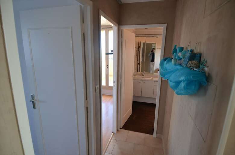 Modern Apartment 8 Persons With Open View On Terrace Nice Airport District