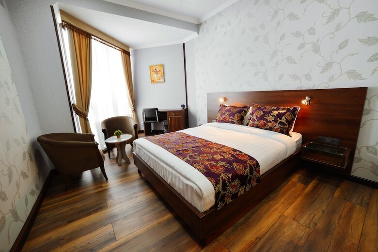 Bishkek Centrum Hotel